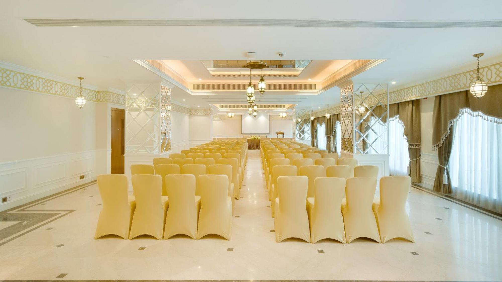 Holiday Inn Dhaka City Centre By Ihg Bagian luar foto